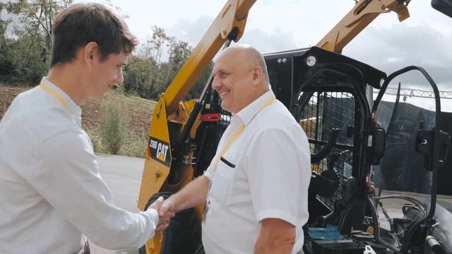 Новая эра экскаваторов Cat, презентация в г. Хабаровск смотреть онлайн