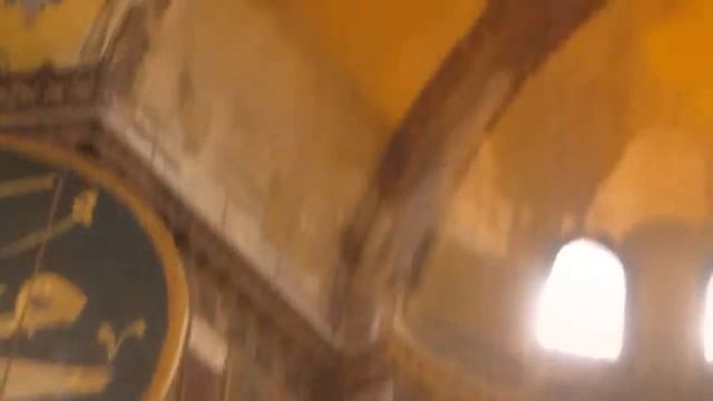 кот в соборе Айя София смотреть онлайн