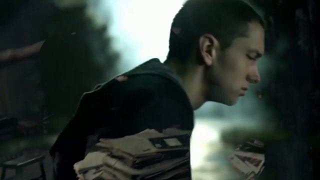 Eminem Неожиданно Выложил в Сеть Альбом Kamikaze смотреть онлайн