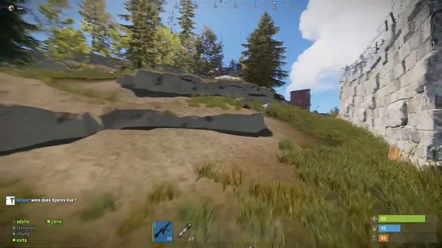 ДЕВУШКА ИГРАЕТ В RUST смотреть онлайн