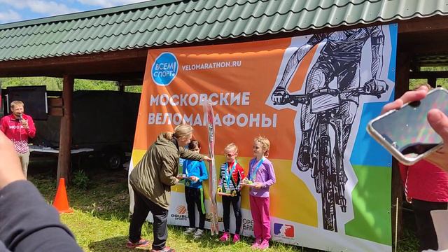 Яхромский веломарафон 2023. Награждение девочки 6-7 лет. смотреть онлайн