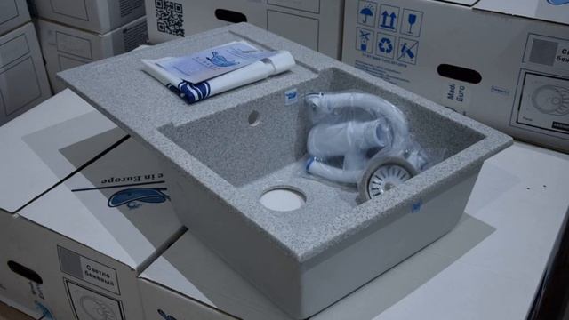 Обзор кухонной мойки Tubaqua Плиса смотреть онлайн