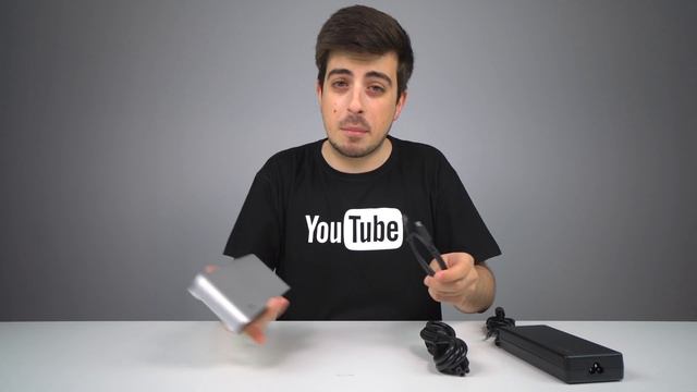 Liga TUDO ao teu PC com UM SÓ CABO !! смотреть онлайн