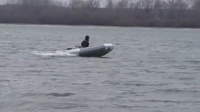 Надувная моторная лодка пвх с дном низкого давления Аквилон (Aquilon) 015 смотреть онлайн