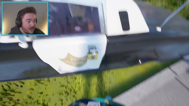 PLAYING THE HELLO NEIGHBOR 2 BETA!!! (its mindblowing) смотреть онлайн