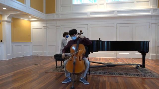 Yul Kim - Lalo Cello Concerto in D minor 2nd Mvt. смотреть онлайн