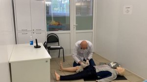 Оказание первой помощи пострадавшим. Сценарий №1 - Ранение бедра с сильным кровотечением и ожог.