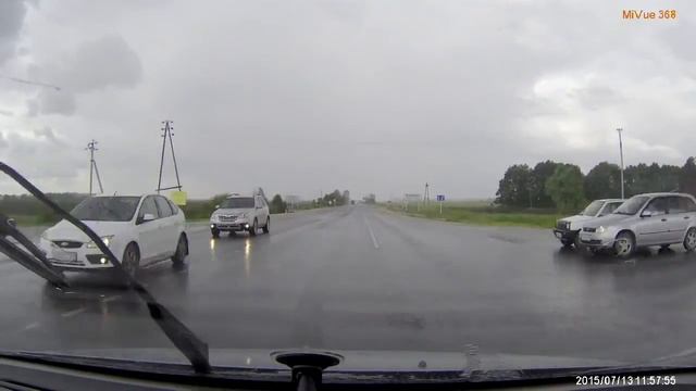 Знак движения по полосам стоит после перекрёстка смотреть онлайн