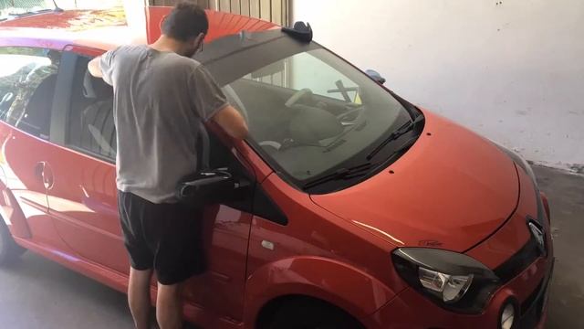 AP Detailing - Renault Sport Twingo RS - windshield sun visor install & coating смотреть онлайн