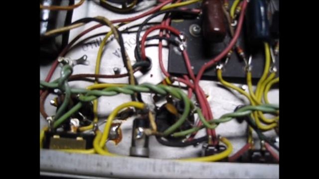 1971 Fender Deluxe Reverb....In for service/maintenance смотреть онлайн