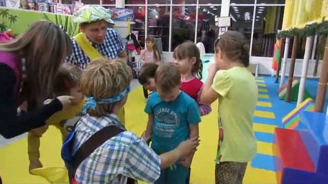 Карлсон ищет конфеты, "Бегемотик" смотреть онлайн