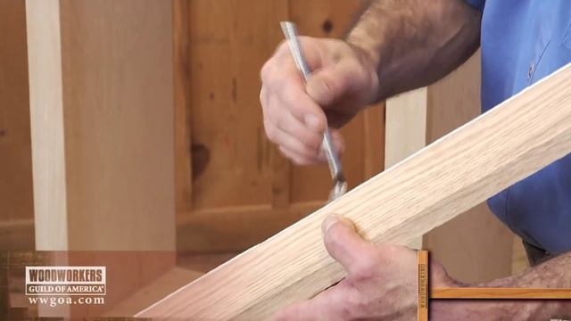 Installing Crown Molding On A Cabinet with Titebond No-Run, No-Drip Wood Glue смотреть онлайн