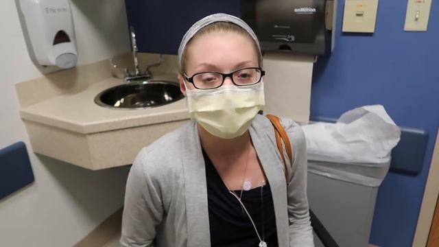 ? EMERGENCY ROOM VISIT | POST OP ISSUES! ? (5.4.17) смотреть онлайн