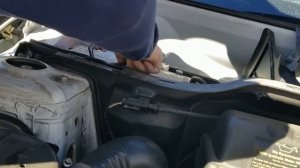 How to replace Battery on 2013 MINI Cooper Countryman