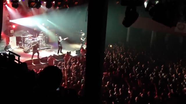 Stone Sour - 30/30-150 Live Paris Bataclan 2012 смотреть онлайн