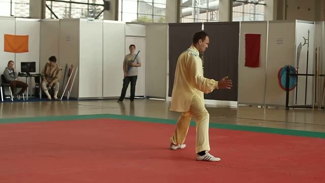 Евтеев Алексей. Тайцзицюань Чэнь. Центр 