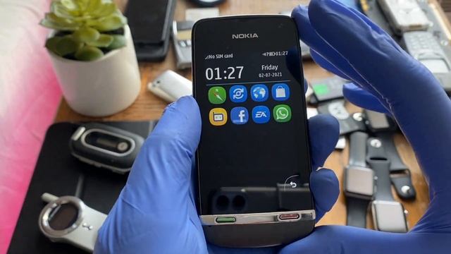 I Bought A Nokia Asha 311 | Lets Take A Closer Look! смотреть онлайн