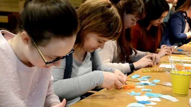 Мастер-класс по созданию заколок-цветов для волос | "Руки делают!" смотреть онлайн