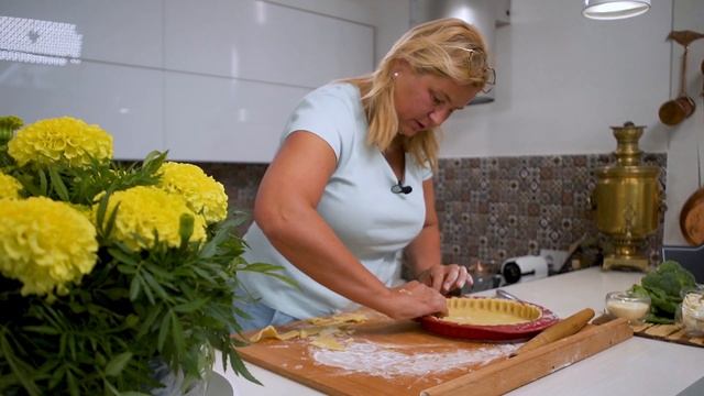 Киш Лорен с красной рыбой и шпинатом смотреть онлайн