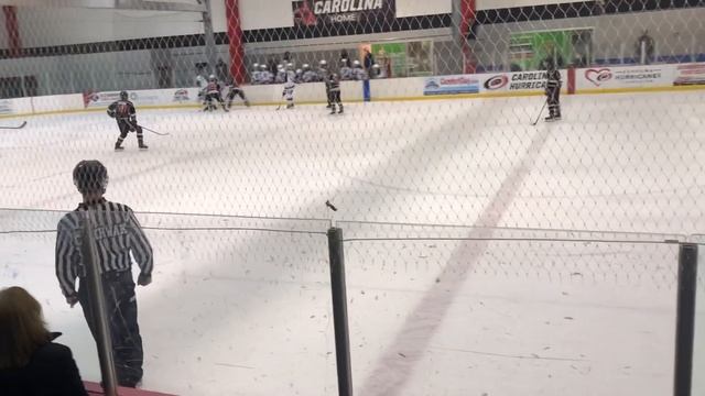 Peyton hockey 2-27 5 смотреть онлайн