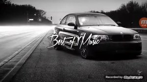 Песня  едем на машине