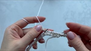 Мастер-класс лучшая шапка на весну для всей семьи! Двусторонняя шапка спицами резинкой 1 на 1