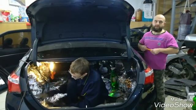 Шумоизоляция Toyota Corolla 2016 год своими руками