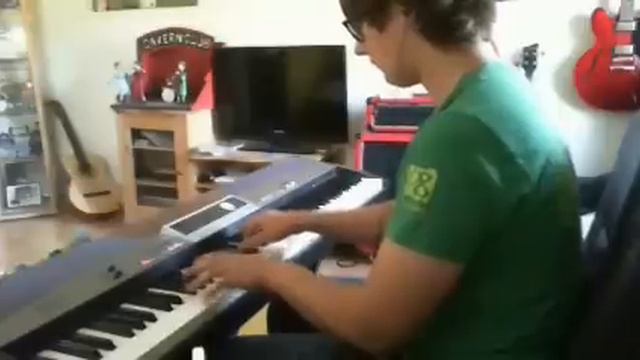 A Day in the Life - The Beatles cover (Guitar, Piano, Bass) смотреть онлайн