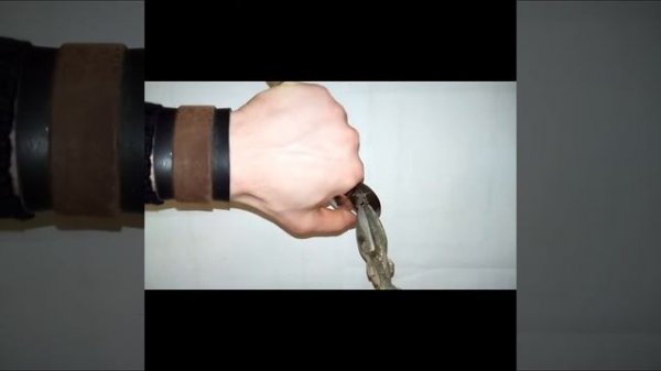 Шлем царя  Леонида  из  ложки