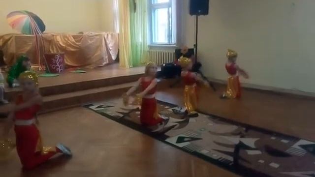 Хореография 17.05.2019 "Дюймовочка" Танец рыбок смотреть онлайн