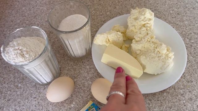 ОТКАЧКА МЁДА ? ГОТОВЛЮ КЕКСЫ?ГОЛУБЦЫ ?ВКУСНЫЙ ЗАВТРАК ? смотреть онлайн