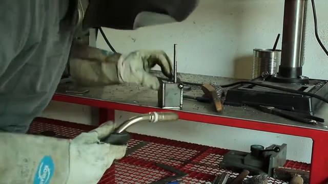 Auffangbehälter für Metallspäne bauen - Makita LC 1230 Kaltkreissäge - DIY ? смотреть онлайн