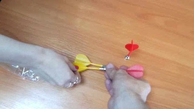 Обзор набора для игры в Дартс | Магазин "УМКА". смотреть онлайн