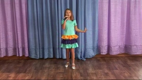 Песня: "БЫТЬ ЧЕЛОВЕКОМ". Исполняет Зубова Александра.