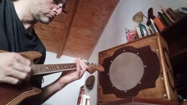 Sweet Georgia Brown on Mandocaster смотреть онлайн
