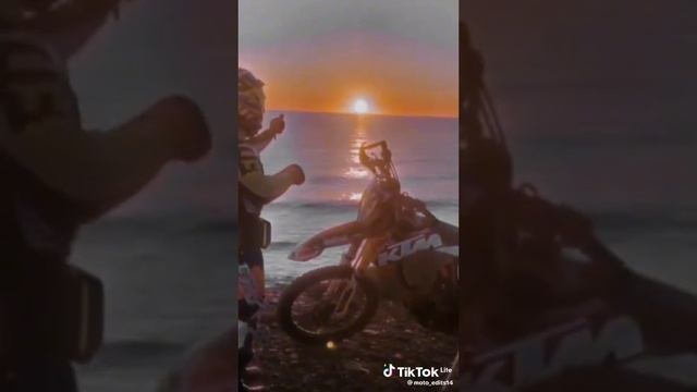 Мотобайкер