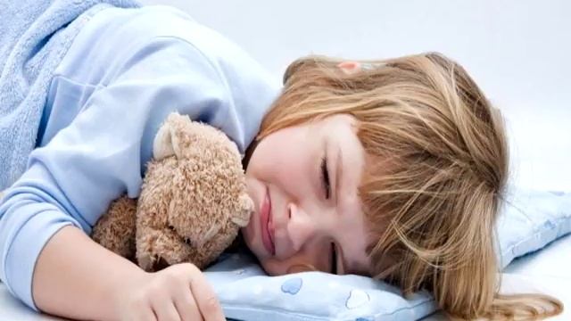 Почему дети скрепят зубами во сне? avi смотреть онлайн