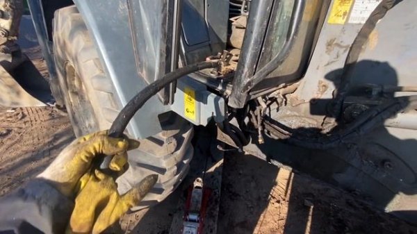 Terex TLB 840 после машиниста