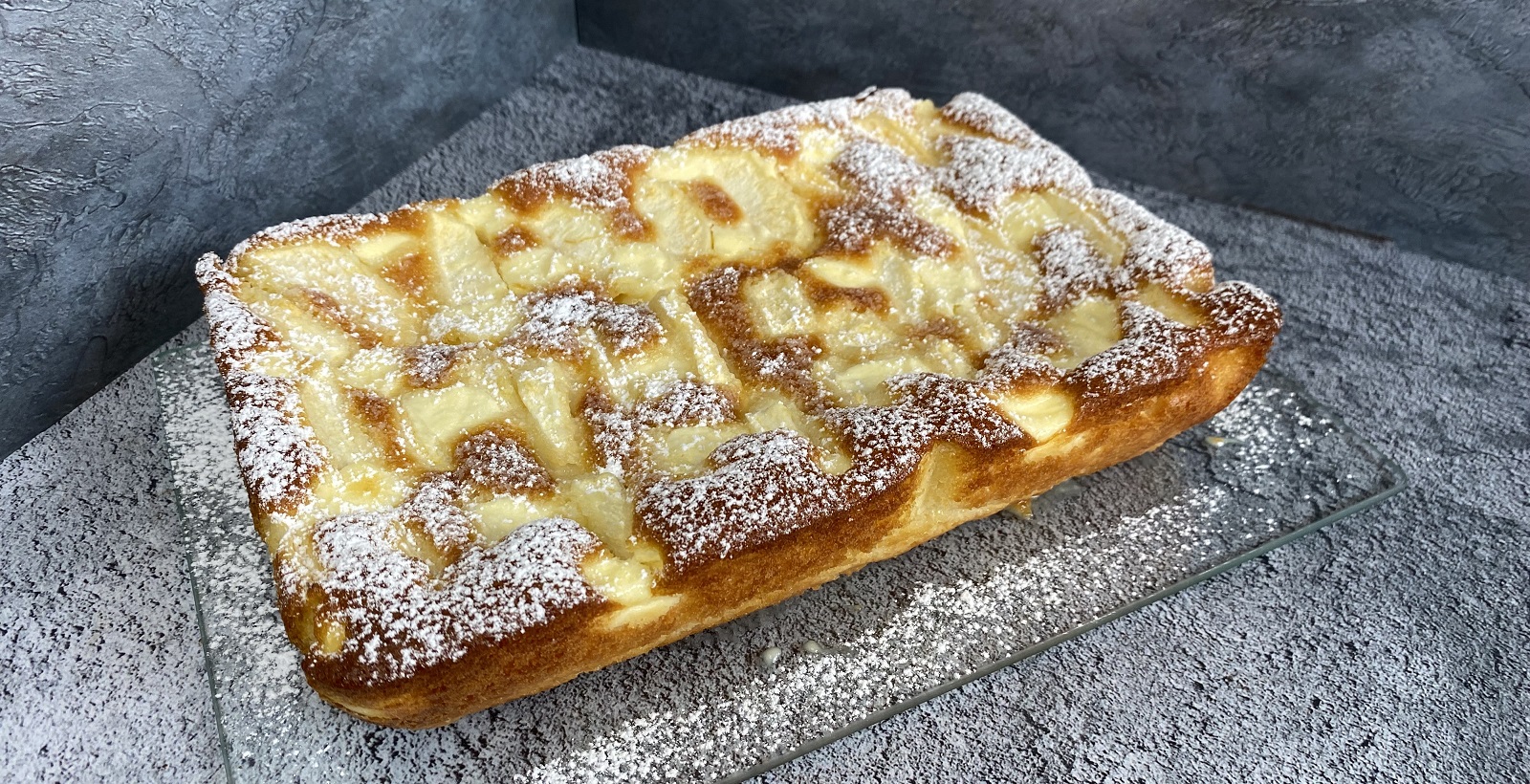 ШАРЛОТКА С КРЕМОМ, ОЧЕНЬ ПРОСТОЙ РЕЦЕПТ, НЕОБЫЧНО