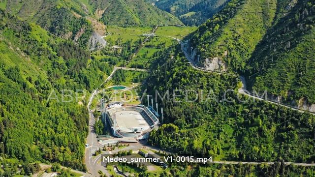 Стадион Медео 4K Футажи Алматы с дрона смотреть онлайн