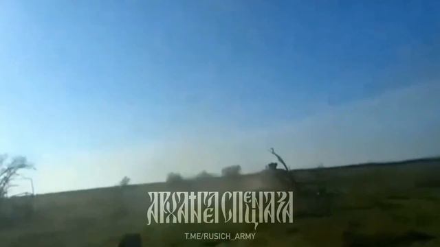 Противник внаглую решил осуществить штурм наших позиций. Что же с этого вышло? 
 
Головная машина бы смотреть онлайн