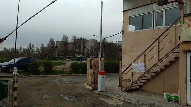 ? Установили АВТОМАТИЧЕСКИЙ ШЛАГБАУМ GANT. смотреть онлайн