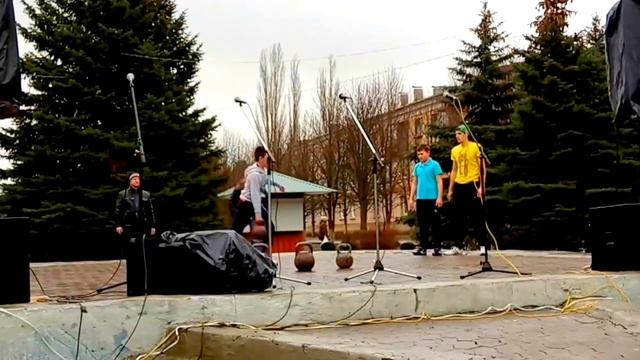 Силовые жонглеры в г. Курахово, праздник масленица смотреть онлайн