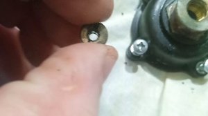 Колонка нева 4511 устраняем течь. Ремонт.