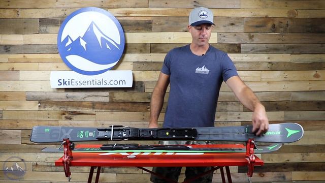 2021 SkiEssenials.com Ski Test - Atomic Redster X9 WB смотреть онлайн