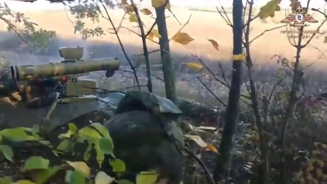 Бойцы 3 бригады ДНР уничтожили опорный пункт противника с помощью ПТУР смотреть онлайн