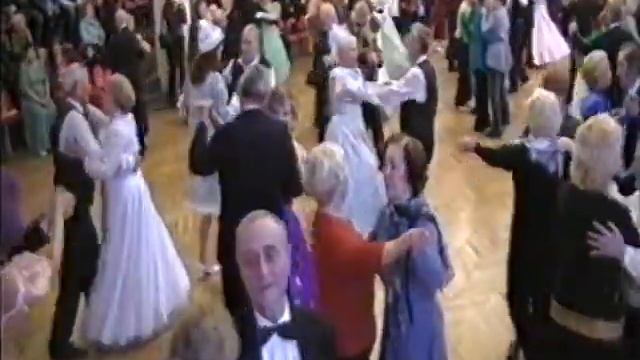 Новогодний бал в киноконцертном зале Орион Москва 20-01-2010 Танцмейстер Анатолий Воронин смотреть онлайн