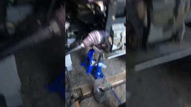 Замена масла в заднем мосту BRP 1000 смотреть онлайн