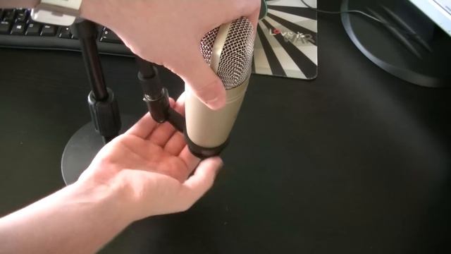 Review: Behringer C-1U Condenser Microphone смотреть онлайн