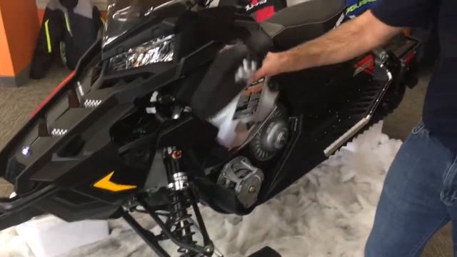 2018 Polaris Switchback XCR 600 смотреть онлайн